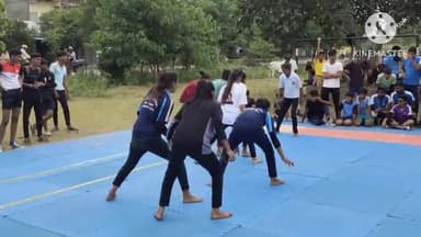 सुसनेर: शिक्षा विभाग के द्वारा तहसील रोड़ स्थित कन्या स्कूल में किया जा रहा विकासखंड स्तरीय खेल कुद प्रतियोगिता का आयोजन