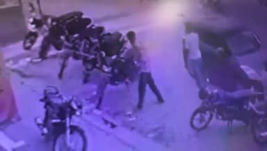 गंगानगर: कोतवाली थाना क्षेत्र के गौशाला मार्ग पर स्प्लेंडर मोटरसाइकिल चोरी कर ले जाते सीसीटीवी कैमरे में हुए कैद