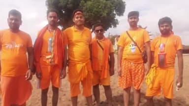 बिरनी: बाबा धाम के लिए विहिप कार्यकर्ताओं का दूसरा जत्था रवाना