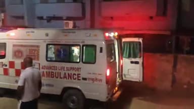 सुरसंड: सुरसंड के कुम्मा के नजदीक स्कॉर्पियो की ठोकर से एक युवक हुआ घायल