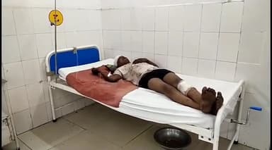 इटावा: संचेतना स्कूल के पास नेशनल हाइवे पर टेम्पो डिवाइडर से टकराया,हादसे में 1 की मौत 1 गंभीर रूप से घायल, पुलिस को दी गई सूचन