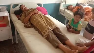 मुरादाबाद: करुला क्षेत्र की गली नंबर 1 में दहेज की मांग पूरी ना होने पर पति ने पत्नी पर धारदार हथियार से किया हमला, पत्नी हुई घायल