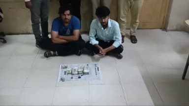 વડોદરા: વાહન ચેકીંગ દરમિયાન 4 લાખ ઉપરાંત ની રોકડ રકમ સાથે બે ઈસમો લહેરીપૂરા ગેટ પાસે થી ઝડપાયા