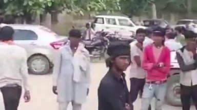 नीमराना: शाहजापुर कस्बे में कल शाम से लापता 8 वर्षीय बालक की गला रेत कर व पेट में चाकू घोंप कर कि नृसशं हत्या आम जन में आक्रोश