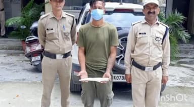 देहरादून: कोतवाली नगर पुलिस ने अवैध खुंकरी के साथ एक शातिर अभियुक्त को किया गिरफ्तार