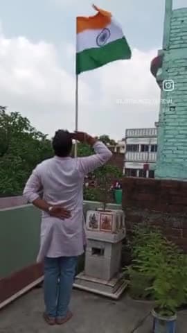 आप समस्त देशवासियों को आजादी की अमृत महोत्सव की हार्दिक बधाई एवं शुभकामनाएं

#AzadiKiAmritMahotsav 
#independence_day