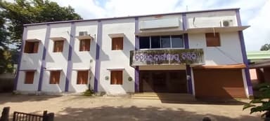 ବିରିଡି: ବିଲୁଆଖାଇ ନଦୀରୁ ବେଆଇନ ବାଲି ଚାଲାଣ କରୁଥିବା ହାଇୱାକୁ ଜବତ କଲେ ତହସିଲଦାର