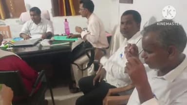 रामगढ़ चौक: राष्ट्रीय लोक अदालत कार्यक्रम की सफलता हेतु सरपंच व न्याय सचिव, न्याय मित्र के साथ BDO ने रामगढ चौक में की बैठक