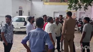 खतौली: देवीदास में बिजली विभाग के कर्मचारी एवम कॉलोनी वासियों के बीच हुई झड़प, मामला पहुंचा थाने