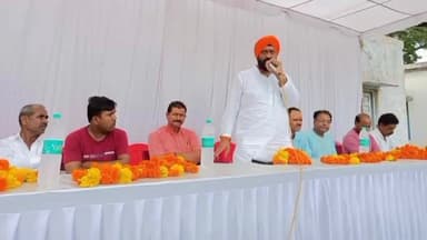 सीतामऊ: कैबिनेट मंत्री हरदीप सिंह डंग ने सीतामऊ में छात्र-छात्राओं को निशुल्क साइकिल की वितरित