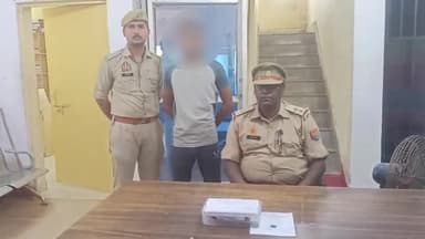 हाथरस: कोतवाली हाथरस गेट पुलिस ने गांव जोगिया निवासी एक अभियुक्त को किया गिरफ्तार, कब्ज़े से एक अवैध तमंचा बरामद