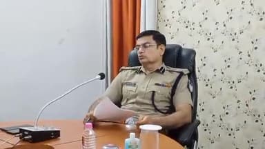 जबलपुर: पुलिस अधीक्षक कार्यालय में एसपी तुषार कांत विद्यार्थी ने की जनसुनवाई, लोगों की सुनी समस्याएँ
