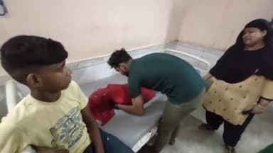 गोपालगंज: ब्लॉक मोड़ के पास करंट की चपेट में आने से किशोरी की हुई मौत, परिजनों में मचा कोहराम