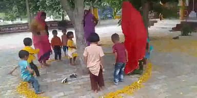 बाली: फालना गांव मे आंगनवाड़ी केंद्र पर खेलकूद प्रतियोगिता सरपंच राजपुरोहित की अध्यक्षता मे हुई आयोजित,बच्चों को किया पुरस्कृत