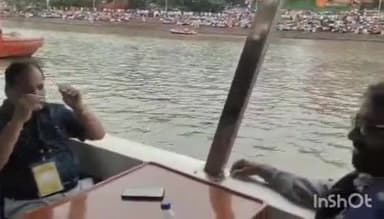 शिप्रा नदी में स्नान के लिए पहुंच रहे श्रद्धालुओं की सुरक्षा व्यवस्था का निरीक्षण करने रामघाट पहुंचे नगर निगम अपर आयुक्त