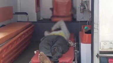 नलखेड़ा: ग्राम गुदरावन के समीप अनियंत्रित होकर फिसला बाइक चालक, नलखेड़ा के निजी अस्पताल में जारी है उपचार