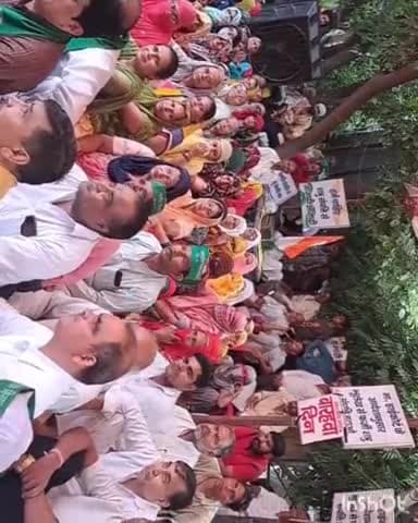 दिनांक 21/8/ 2023 मोदीनगर 1800 बिघे जमीन जिनमें 25000 मकान तहसील अधिकारियों ने शत्रु संपत्ति घोषित की के विरोध में धरना चौo शौकत अली चेची का संबोधन