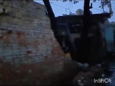 आगरा: थाना जगदीशपूरा में दीवार गिरने से 10 वर्षीय बच्ची की हुई मौत