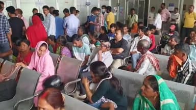 हज़ारीबाग: आरोग्यम हॉस्पिटल द्वारा लगाया गया निशुल्क हड्डी एवं नस रोग मेगा चिकित्सा कैंप, करीब 350 मरीजों ने उठाया लाभ