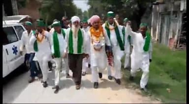 नौगावां सादात: गांव मुनीमपुर में हुई भकियू लोकशक्ति की महापंचायत, किसानों ने अपनी विभिन्न समस्याओं से अवगत कराया