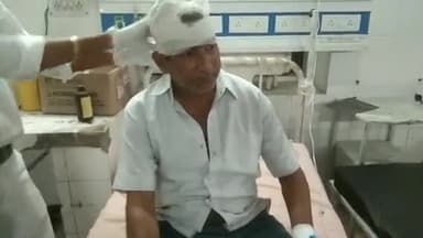 भीलवाड़ा: कुंडिया कला में मामूली बोलचाल के चलते पड़ोसी ने पड़ोसी को पीटा गंभीर घायल अवस्था में जिला चिकित्सालय कराया भर्ती