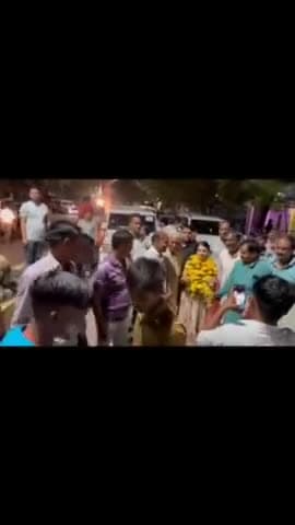 निकल पड़ी हूं संघर्ष की यात्रा पर कांग्रेस परिवार के साथ l
 #निवाड़ी_की_रोशनी #मेरा_परिवार_निवाड़ी_परिवार #जय_जनता_की #रामराजा_सरकार_की_जय #niwarikiroshni #रील #reelsfb #reelsviral Kamal Nath Indian National Congress