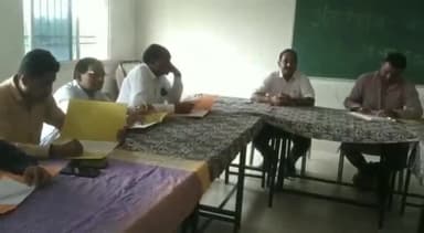 तिल्दा: सत्यनारायण अग्रवाल शासकीय महाविद्यालय में जनभागीदारी समिति की अहम बैठक हुई, कई जनप्रतिनिधि हुए उपस्थित