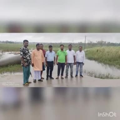 बाढ़ प्रभावित क्षेत्रों का जिला पंचायत सदस्य प्रतिनिधि ने किया दौरा



पूरनपुर। तहसील क्षेत्र के कई ग्रामों में शारदा नद