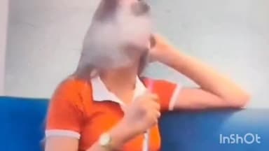 बरेली: डीडी पुरम में युवती का हुक्का पीते हुए वीडियो वायरल, वीडियो ट्वीट कर बरेली पुलिस से कार्रवाई की मांग की गई