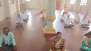 ಮುಂಡರಗಿ: ಚಂದ್ರಯಾನ-3 ಯಶಸ್ವಿಯಾಗಲೆಂದು ಪಟ್ಟಣದ ಮಂಜುನಾಥ ದೇವಸ್ಥಾನದಲ್ಲಿ ವಿಶೇಷ ಪೂಜೆ