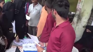 नागदा: नागदा के वार्ड क्रमांक 5 इंदिरा कॉलोनी में शासन की योजनाओं के लिए पात्र हितग्राही के पंजीयन के लिए शिविर आयोजित हुआ