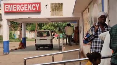 गाडरवारा: अज्ञात कारणों के चलते बम्होरी निवासी युवक ने जहरीली वस्तु का किया सेवन, ज़िला अस्पताल में कराया गया भर्ती