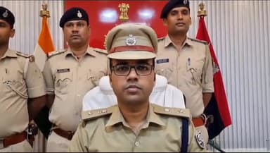 गोपालगंज: कटेया थाना क्षेत्र के कौशल विकास केंद्र में हुई चोरी के मामले में पुलिस ने 4 लोगों को किया गिरफ्तार, SP ने दी जानकारी