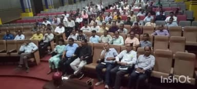 दुर्ग: दुर्ग में विधानसभा निर्वाचन हेतु 131 मास्टर ट्रेनर नियुक्त,पूर्व में मास्टर ट्रेनरों दिया गया प्रशिक्षण!