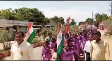 కావలి: చంద్రయాన్‌-3 చంద్రుడిపై ల్యాండ్‌ అవడంతో, విజయోత్సవ ర్యాలీ నిర్వహించిన నార్త్ ఆములూరు గురుకుల పాఠశాల విద్యార్థులు