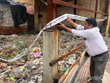 आगरा: ताजगंज वार्ड में विकास प्राधिकरण ने अवैध रूप से बने निर्माण को किया सील