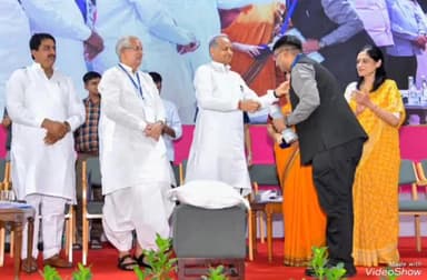 जालौर: टीवी मुक्त राजस्थान सम्मेलन का हुआ आयोजन,जालोर जिले को बेहतर कार्य करने पर जिला कलेक्टर को मिला रजत पदक।