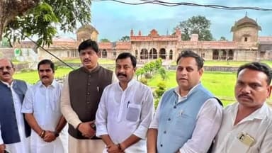 बैरसिया: भाजपा विधायक विष्णु खत्री ने ईंटखेड़ी निर्माण कार्यों का गुजरात से आए विधायक अमित ठाकरे के साथ किया निरीक्षण