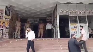 प्रयागराज: अतीक-अशरफ के हत्यारों के मामले में आज जिला न्यायालय में वीडियो कॉन्फ्रेंसिंग के माध्यम से होगी सुनवाई