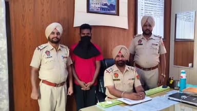 ਸੁਲਤਾਨਪੁਰ ਲੋਧੀ: ਲੋਹੀਆਂ ਚੂੰਗੀ ਦੇ ਨੇੜਿਓਂ ਥਾਣਾ ਸੁਲਤਾਨਪੁਰ ਲੋਧੀ ਦੀ ਪੁਲਿਸ ਨੇ ਇੱਕ ਮੋਟਰ ਸਾਈਕਲ ਚੋਰ ਨੂੰ ਕੀਤਾ ਕਾਬੂ, ਕੇਸ ਦਰਜ