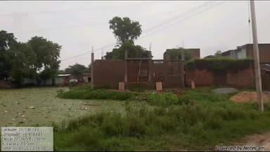 बाह: गुंगावली गाँव के ग्राम प्रधान पर अपात्र लोगों को प्रधानमंत्री आवास देने का लगा  आरोप, ग्रामीण ने सीएम से की शिकायत