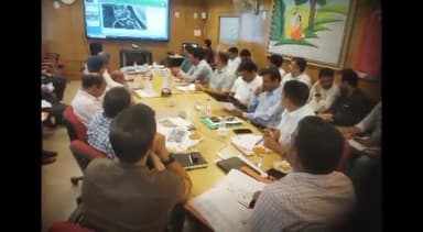 धर्मशाला: आपदा की दृष्टि से संवेदनशील इंफ्रास्ट्रक्चर के बचाव की तैयारी धर्मशाला में बोले डीसी