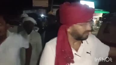 सुल्तानपुर: पारा चौराहे पर इसौली विधायक ने भ्रमण कर सुनी लोगों की जन समस्या चौराहे पर बड़ी हाई मार्क्स लाइट लगाने की की घोषणा