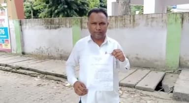 नौगावां सादात: मोहल्ला नई बस्ती निवासी जैकेट कारोबारी से रंगदारी मांगने वाले आरोपी के खिलाफ पुलिस ने किया मुकदमा दर्ज