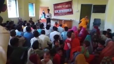 मध्यप्रदेश शासन द्वारा निकाली जा रही स्नेह यात्रा, ग्राम कुमराऊ खिरिया पहुँची, ग्रामीणों ने किया स्वागत ।