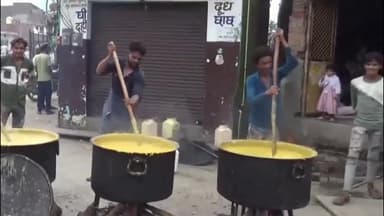 नागदा: नागदा क्षेत्र में मुस्लिम समाज द्वारा चालीसवें को लेकर धार्मिक आयोजन किया गया