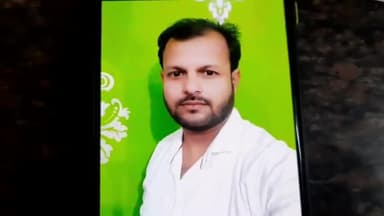 देेेवरिया: देवरिया रूद्रपुर मार्ग स्थित बागीचा के पास खड़े ट्रक में टकराने से बाइक सवार एक व्यक्ति की मौत, दो घायल