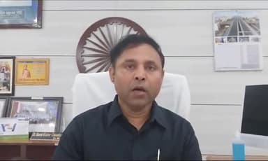 गोपालगंज: गंडक नदी का जलस्तर हुआ सामान्य, डीएम डॉक्टर नवल किशोर चौधरी ने दी जानकारी