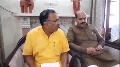 अजमेर: बीजेपी विधायक वासुदेव देवनानी ने सर्किट हाउस में की प्रेस वार्ता, कहा-'कांग्रेस के कुशासन के कारण प्रान्त अंधकार में है'