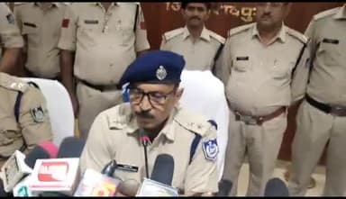 शिवपुरी नगर: अमोला घाटी पर हुई लूट के 2 आरोपियों को सुरवाया पुलिस ने 48 घंटे के भीतर पकड़ा, पुलिस अधीक्षक ने दी जानकारी